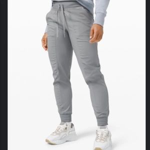 Lululemon dance studio joggers rhino grey